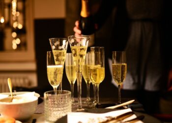 Menù di Capodanno: Dall’antipasto al dolce, cosa preparare per festeggiare il 2024