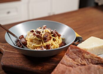 Ricetta Spaghetti alla Carbonara: La Ricetta originale passo passo della Carbonara!