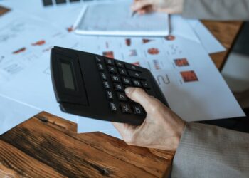 Cartelle esattoriali: Come ottenere l’annullamento o la sospensione