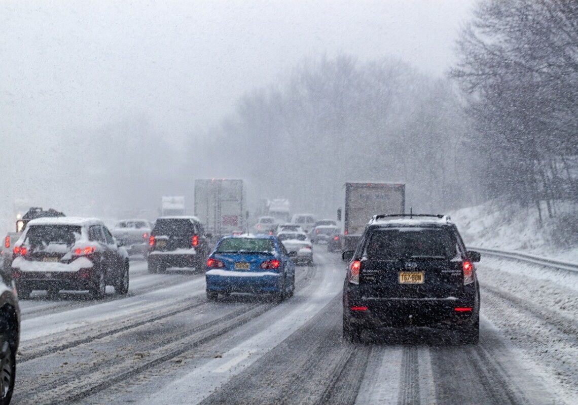 Allerta maltempo, nubifragi e crollo delle temperature in arrivo: ecco dove