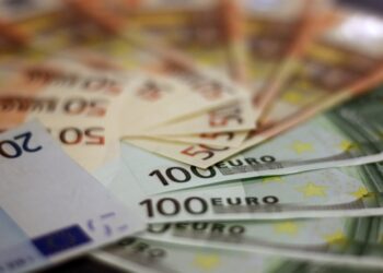 Bonus, 1000 euro nei conti degli italiani! Chi può accedere al bonus e come funzionerà