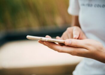 Task scam: la truffa del lavoro facile che ti svuota il conto