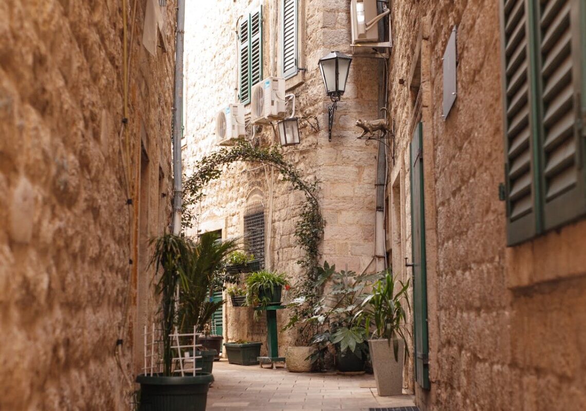 Il borgo più antico d’Italia: a due passi da una metropoli