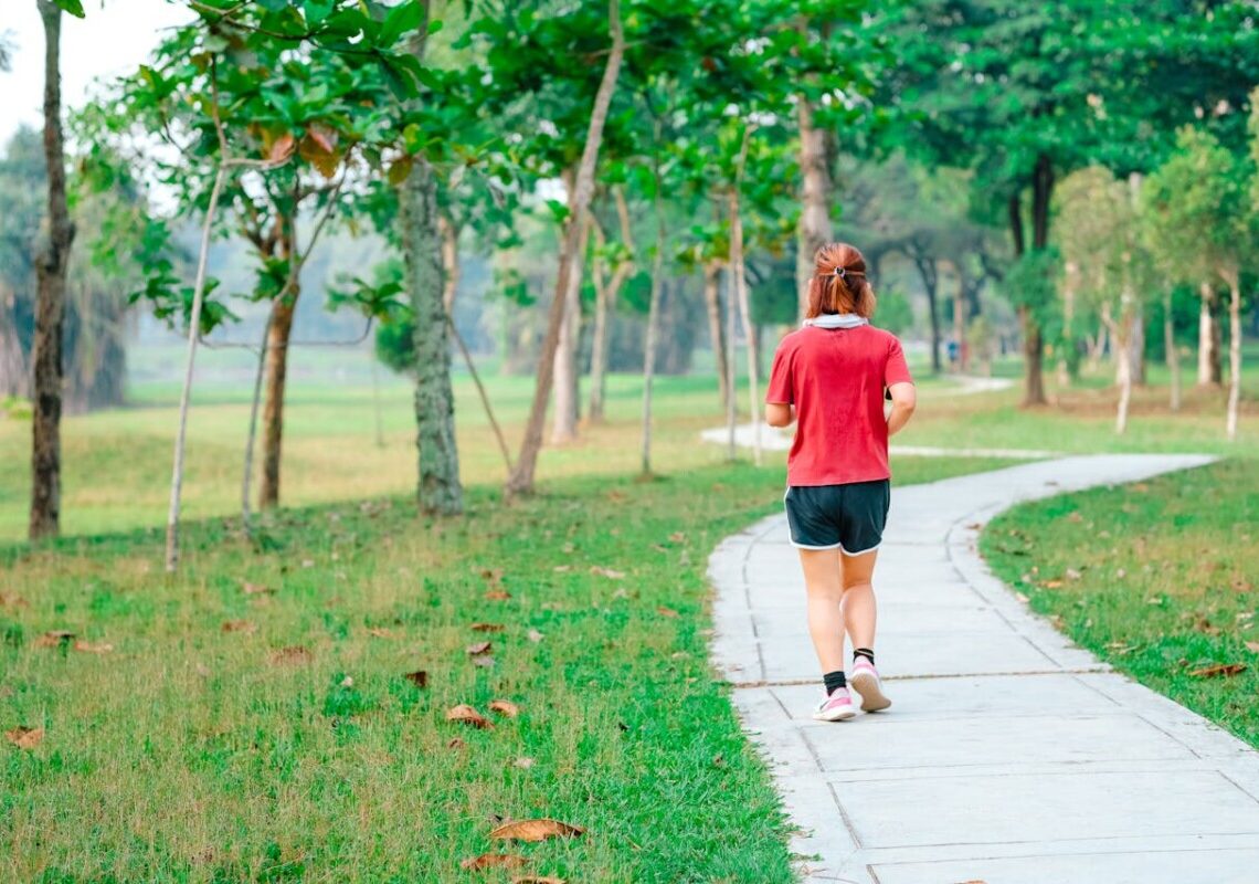 Power walking: il metodo efficace per restare in forma senza correre