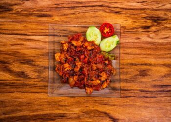 Pollo alla cacciatora: il secondo piatto rustico e saporito della tradizione italiana