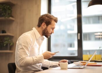 Allarme phishing: truffa email dell’Agenzia delle Entrate. Ecco come difendersi