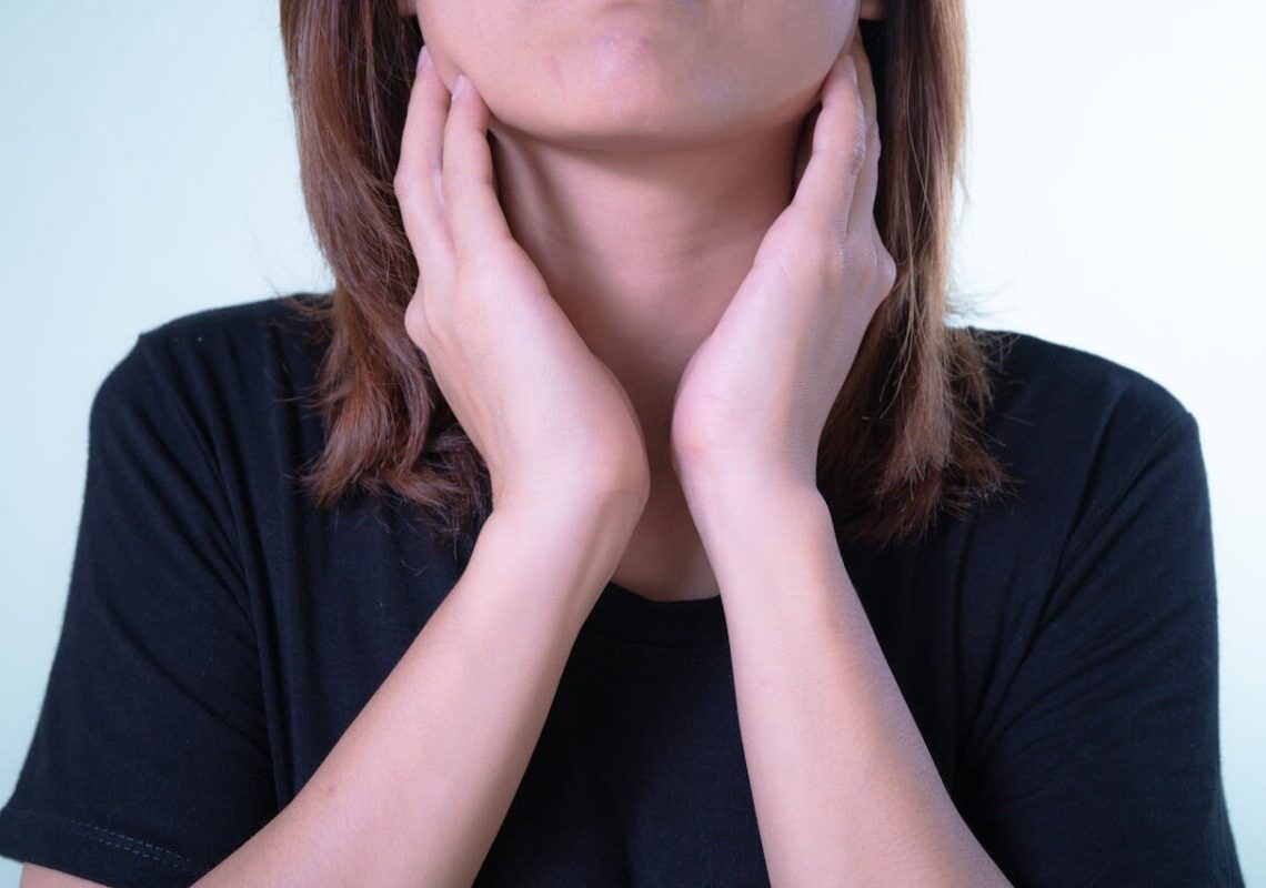 Alimentazione e tiroide: i cibi alleati e quelli da evitare per il benessere ormonale