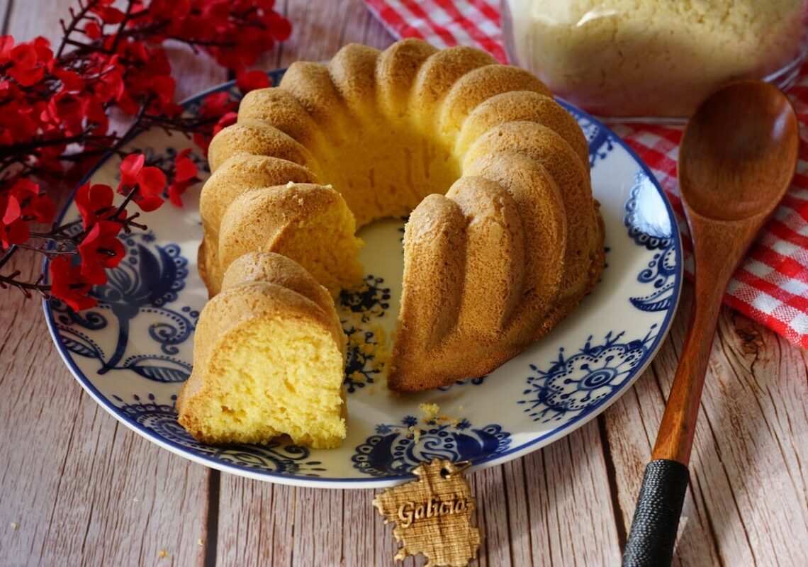 Torta allo yogurt light: il dolce soffice e dietetico con sole 150 calorie