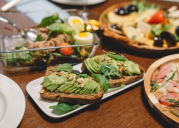 Cosa mangiare dopo le 20 per non ingrassare? La risposta ti sorprenderà