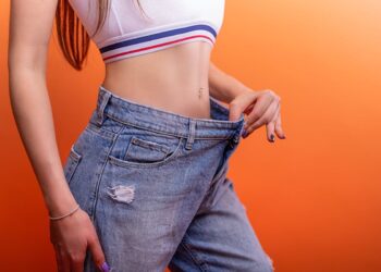 Alimenti che aiutano a dimagrire: ecco cosa mettere nel piatto per perdere peso in modo sano