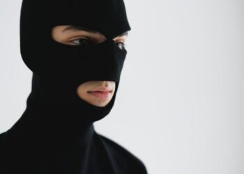 Nuova tecnica shock dei ladri: entrano in casa senza scassinare nulla