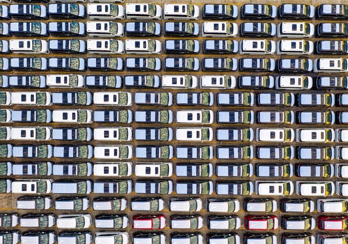 Trump sorprende tutti: stop ai dazi sulle auto? Ecco cosa sta succedendo davvero