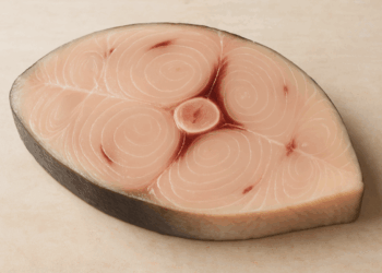 Pesce spada ritirato dai supermercati: mercurio oltre i limiti, scatta l’allerta