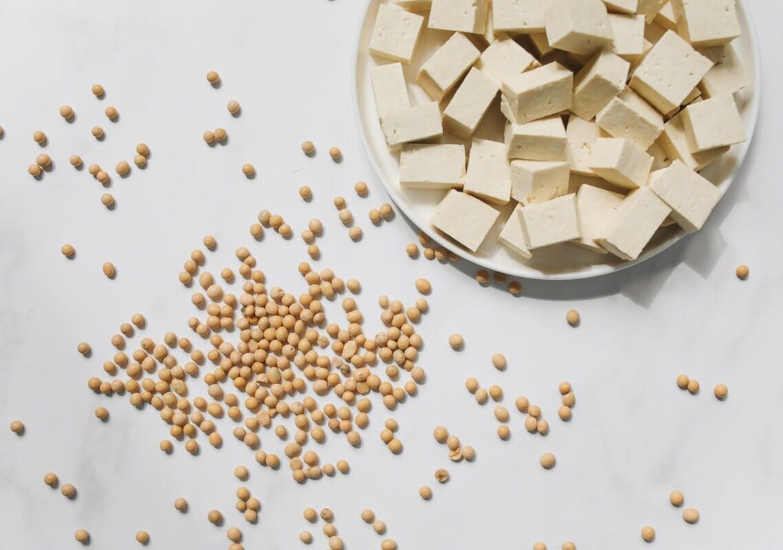 Scandalo alimentare: confusione tra tofu e seitan nei supermercati, scatta il richiamo del Ministero