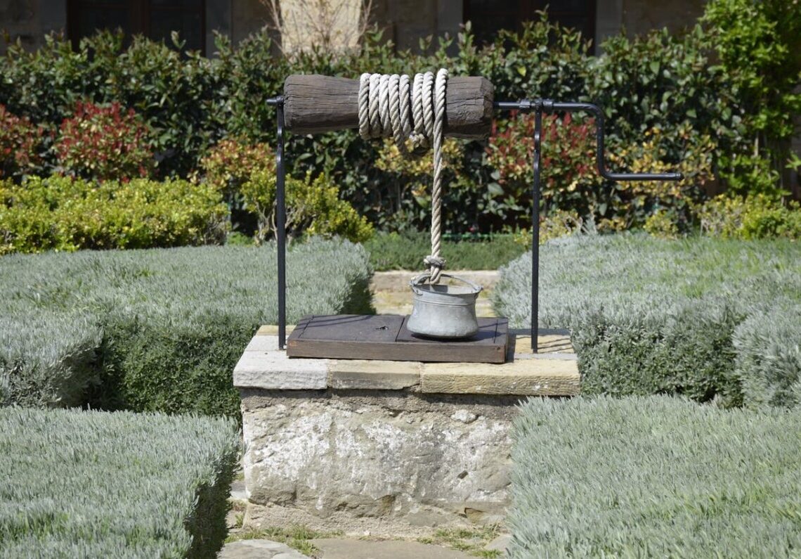 Orrore in Italia: legato e abbandonato in fondo a un pozzo, il perché lascia senza parole