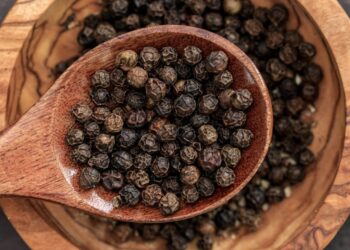 Nuovo richiamo: un altro marchio di pepe nero ritirato dagli scaffali per tossine pericolose