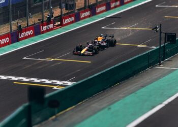 Red Bull shock: licenziato Christian Horner dopo 20 anni alla guida del team