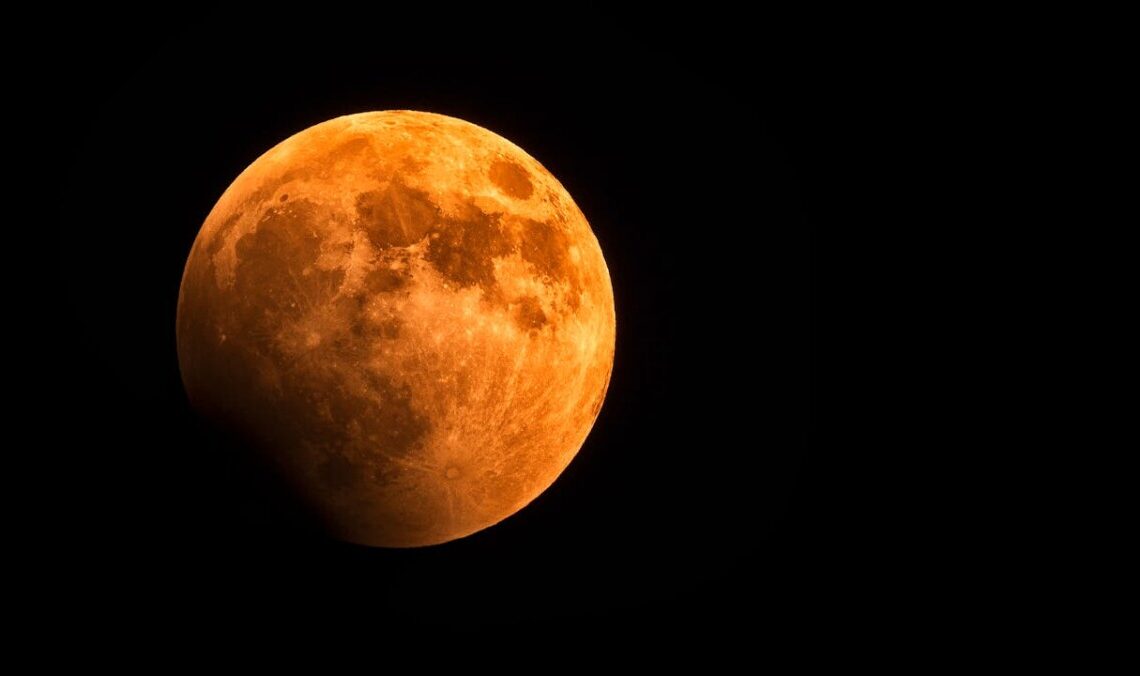 Spettacolo assicurato con la “Luna di Sangue”: quando e dove guardare