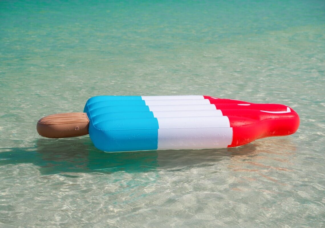 Tragedia a Fermo: 15enne muore annegato dopo il ribaltamento del materassino