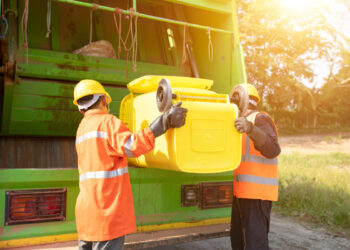 Butta via una scatola: dentro c’erano lingotti d’oro per oltre 120mila euro