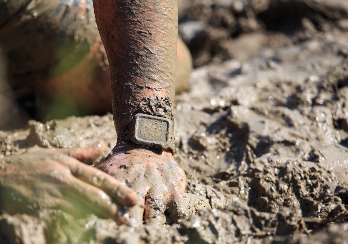 Scompare a San Valentino, ritrovato vivo dopo una settimana intrappolato nel fango