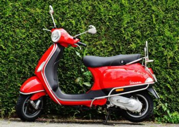Bonus moto e scooter 2026, via alle domande: requisiti e vantaggi