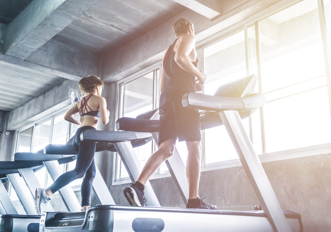 Allenamento mattina o sera: qual è il momento migliore per dimagrire davvero
