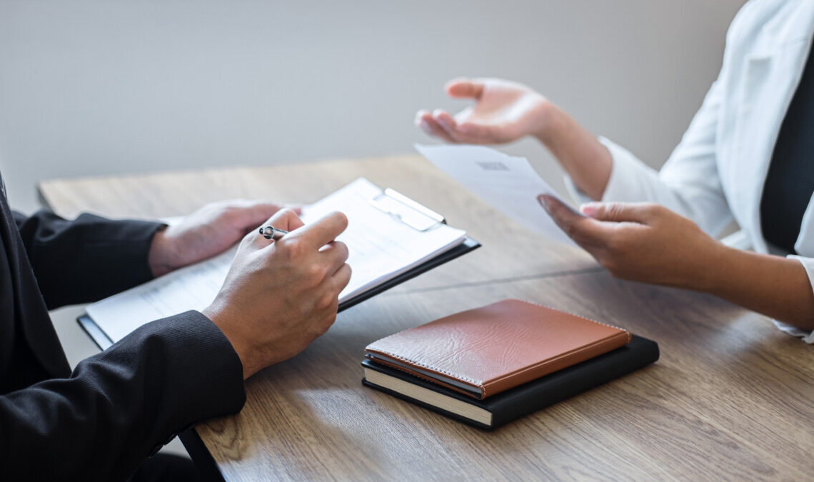 Annunci di lavoro: la mossa ufficiale che trasforma per sempre il primo incontro tra azienda e candidato