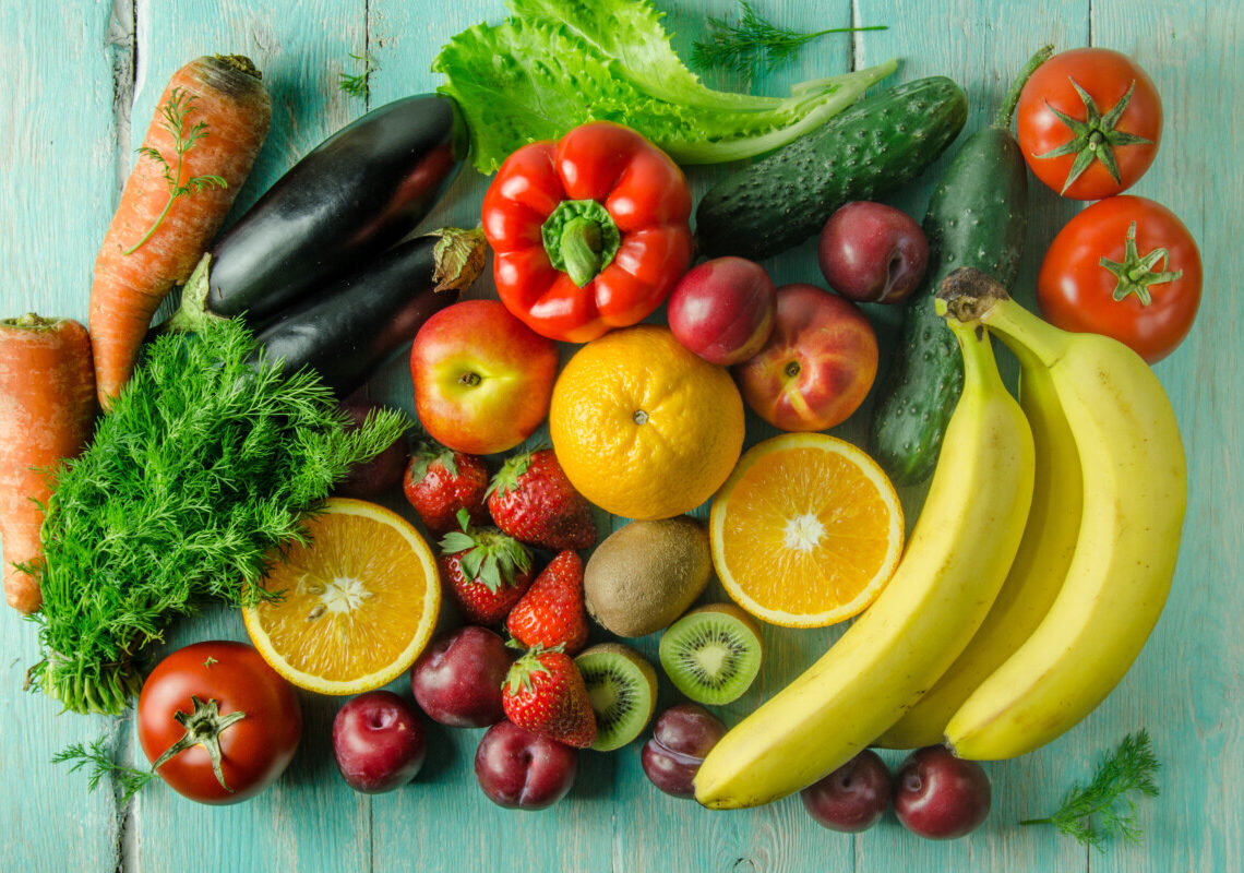 Quasi tutti sbagliano a lavare frutta e verdura: ecco gli errori da evitare
